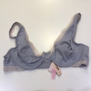Victoria’s Secret bra
